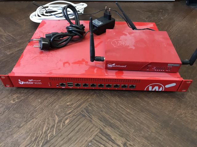 821402-1 Firewall Watchguard Firebox M200