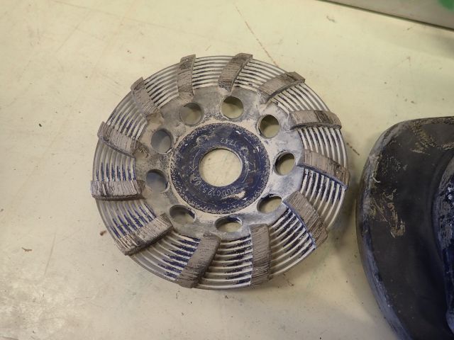 689618-5 Stone slip HITACHI G15YC