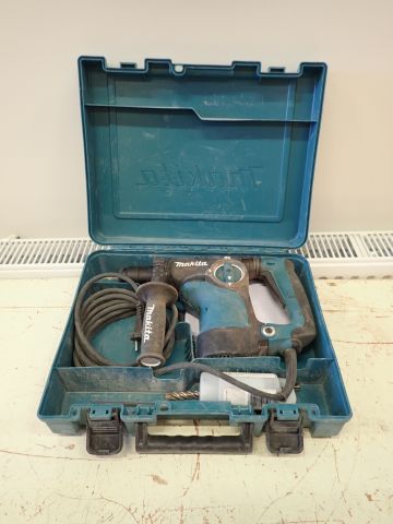 689608-1 Hammer drill MAKITA HR2811FT