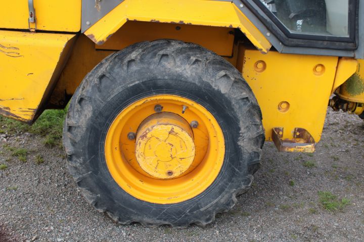 807307-17 Wheel loader JCB 408 -95