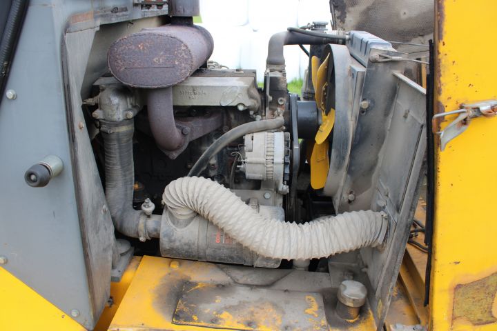 807307-25 Wheel loader JCB 408 -95