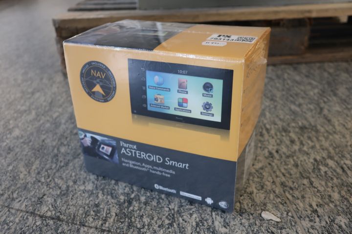 793143-9 Parrot Asteroid smart