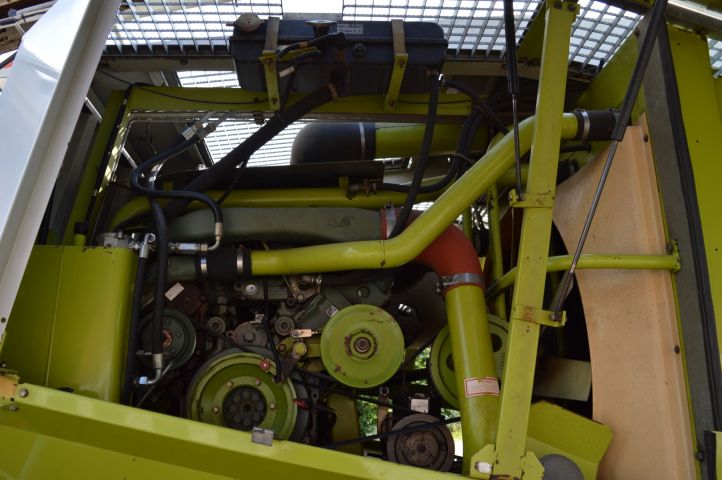 779021-40 Claas Jaguar 880 -96