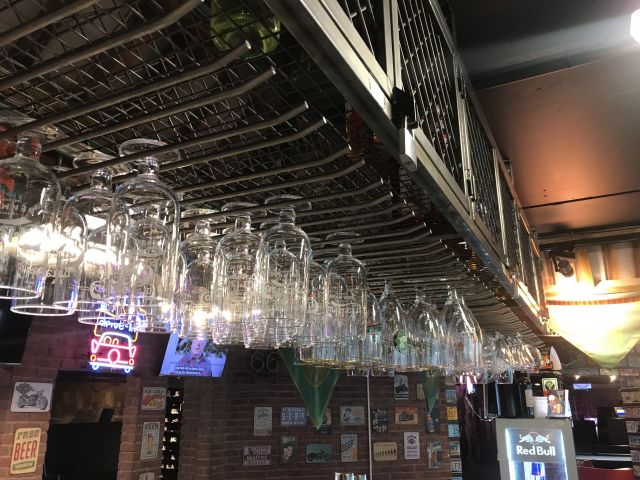 745864-4 Liquor cages with glass hangers, lockable steels