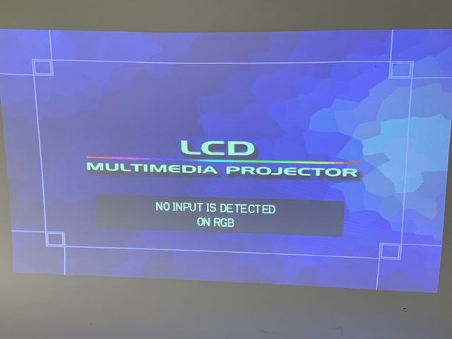 711908-6 Hitachi CP-RS55 projector