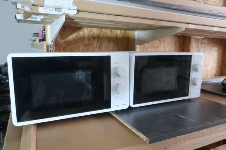 793353-1 Mikrovågsugnar, Biltema 2 st