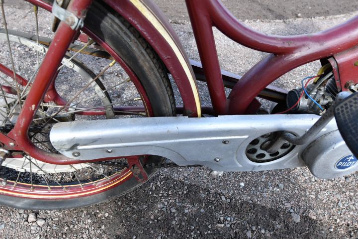 819674-10 Pilot Monarped