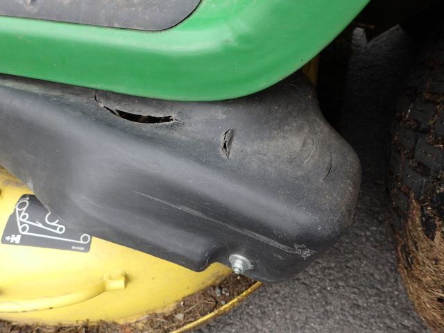 753264-12 Riding lawn mower John Deere LTR180
