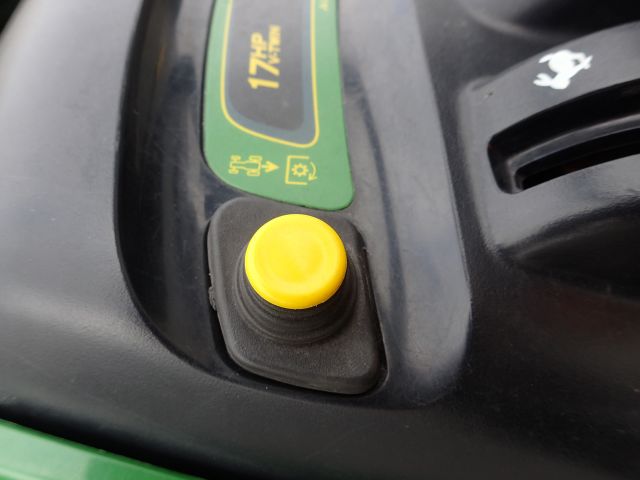 753264-20 Riding lawn mower John Deere LTR180