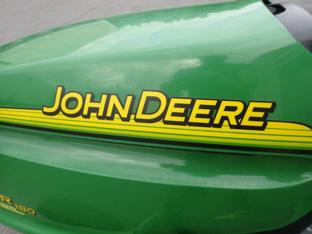 753264-23 Riding lawn mower John Deere LTR180