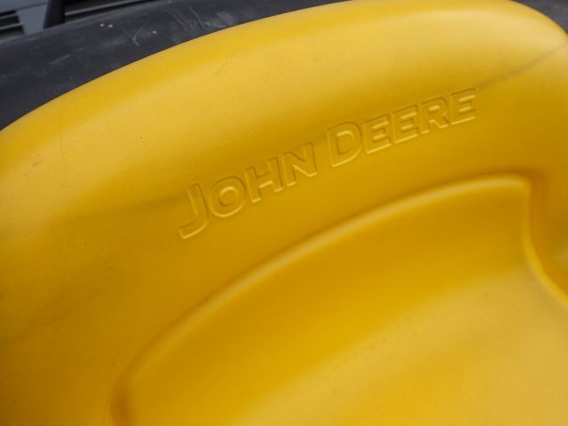 753264-36 Riding lawn mower John Deere LTR180