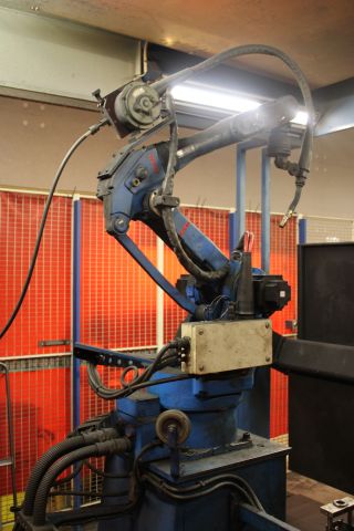807321-5 Welding robot cell Yaskawa -98
