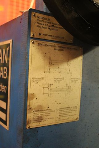 807321-12 Welding robot cell Yaskawa -98