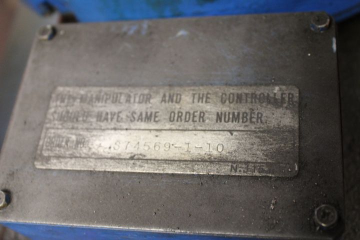 807321-31 Welding robot cell Yaskawa -98