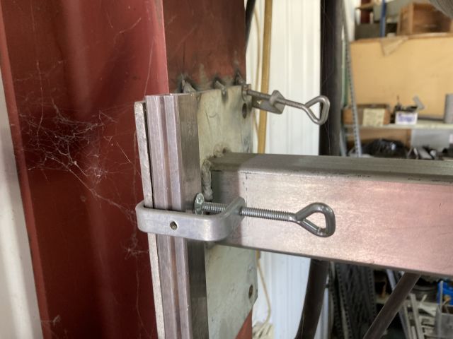 814592-6 Svetsutsug Nederman, 2 stycken väggmonterade