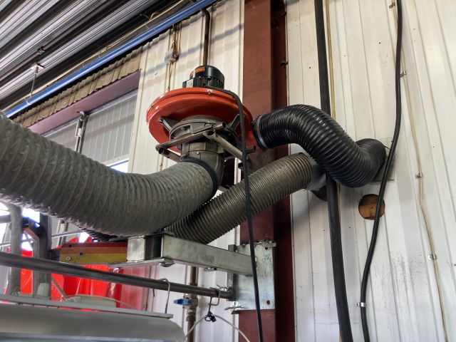 814592-15 Svetsutsug Nederman, 2 stycken väggmonterade