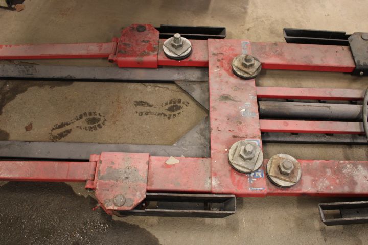 807323-4 Billyft OMCN 550, 2500Kg -01