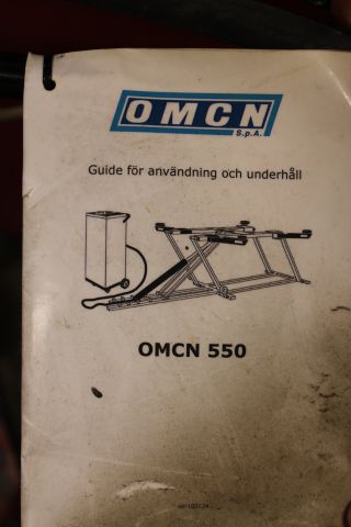 807323-12 Billyft OMCN 550, 2500Kg -01