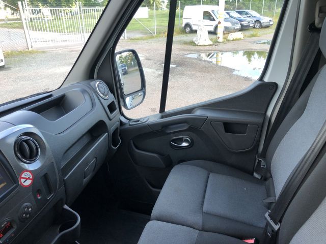 808160-31 Renault Master 2.3 dCi Quickshift 168 hp, 2019 (18575km), car interior for welding equipment