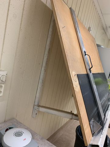 815096-2 Drawing table wall mounted