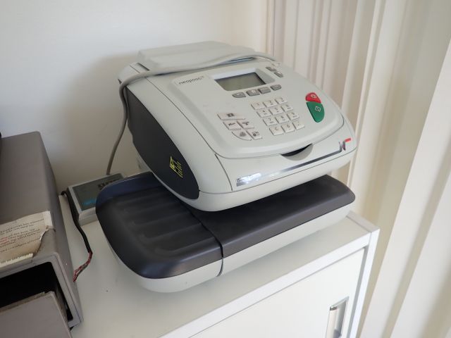 617700-1 Franking machine NEOPOST IS 300