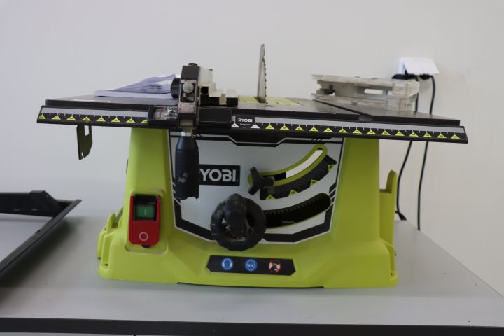 787489-2 Table saw Ryobi RTS1800S