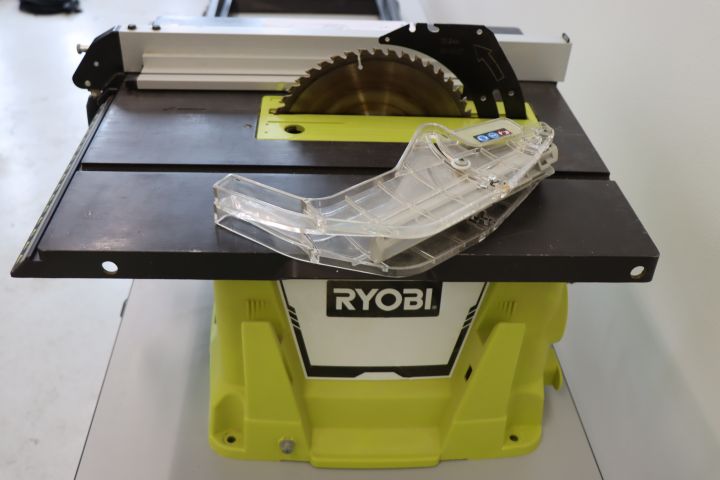 787489-5 Table saw Ryobi RTS1800S