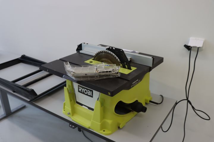 787489-9 Table saw Ryobi RTS1800S