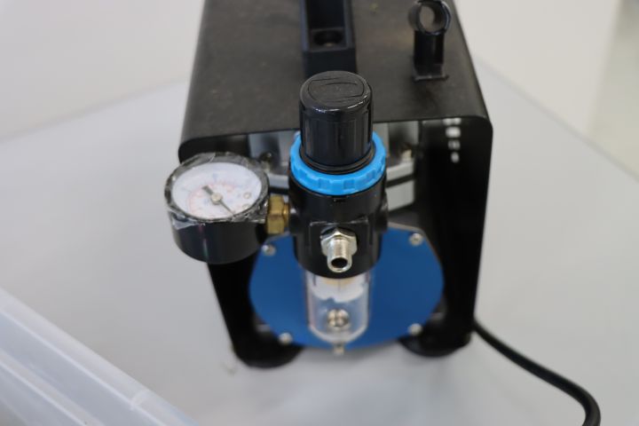 787522-3 Airbrush compressor Cocraft