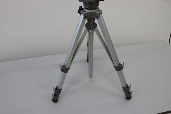 787524-5 Tripod Velbon VEF-3