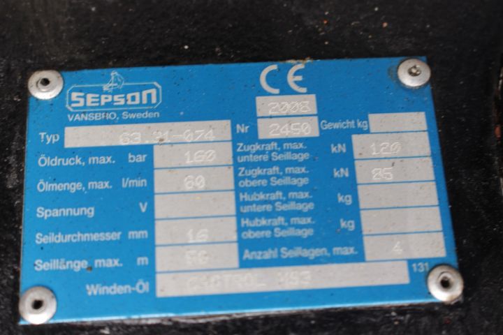 823324-4 2 st Vinschar Sepson ca 12 ton, 2 st vajrar ca 45m st