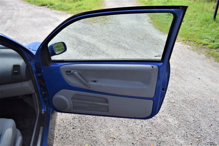 823350-37 Volkswagen Lupo 1.4 Manual, 75hp, 2003