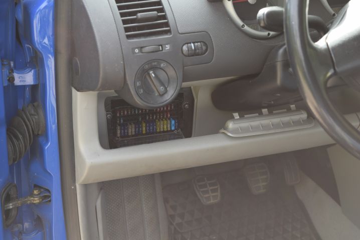 823350-52 Volkswagen Lupo 1.4 Manual, 75hp, 2003