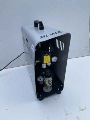 803816-2 Compressor, SIL-AIR 15 / D - Damaged chassis - Free shipping