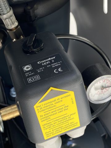 803816-7 Compressor, SIL-AIR 15 / D - Damaged chassis - Free shipping