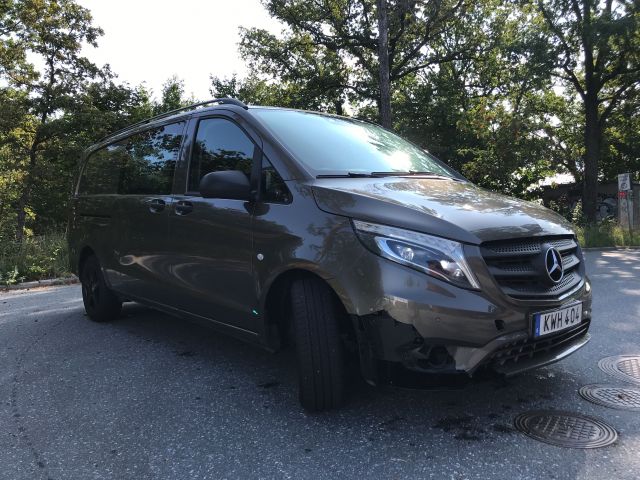672831-9 Mercedes-Benz Vito 119 BlueTEC W640 (190hp) - 2015, Extra Long Cabinet, KWH404