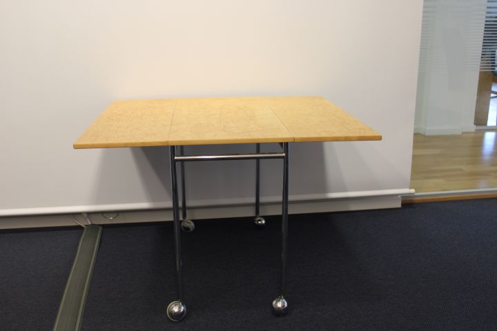 812239-8 Folding table "Berit" by Bruno Mathsson