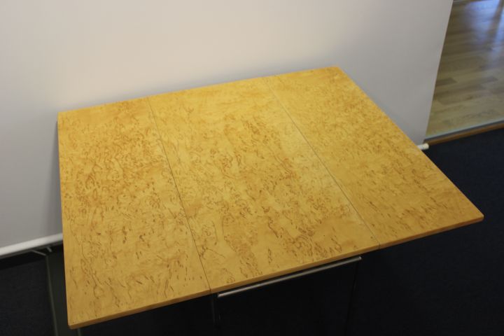 812239-9 Folding table "Berit" by Bruno Mathsson