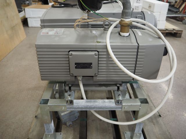 794267-6 Vacuum pump, Becker VT 4.40