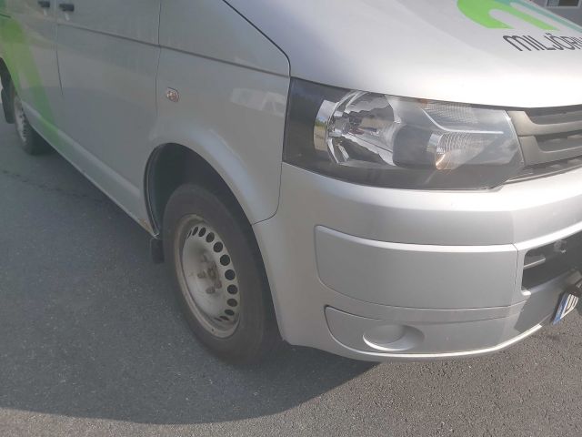 753930-24 VW Transporter T5 2.0 TDI  DNG091 -10