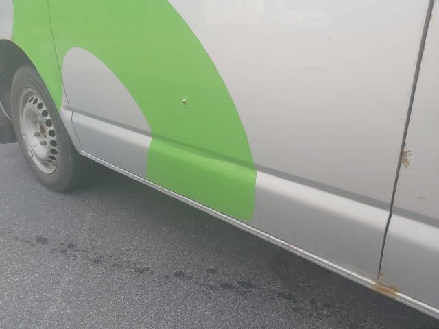 753930-30 VW Transporter T5 2.0 TDI  DNG091 -10