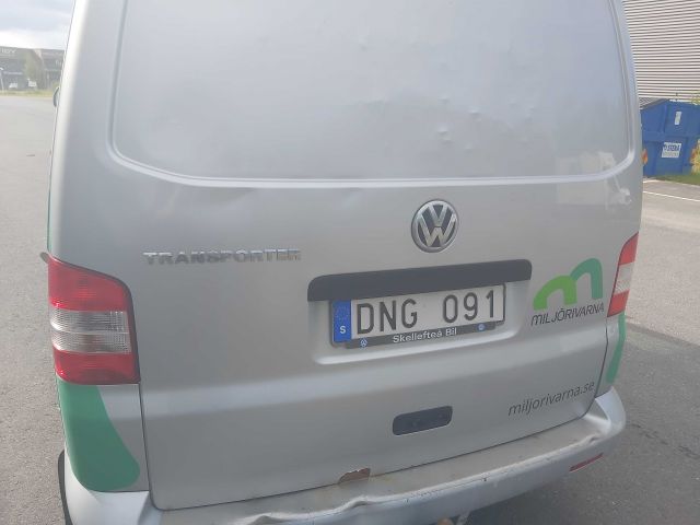 753930-41 VW Transporter T5 2.0 TDI  DNG091 -10