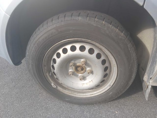 753930-44 VW Transporter T5 2.0 TDI  DNG091 -10