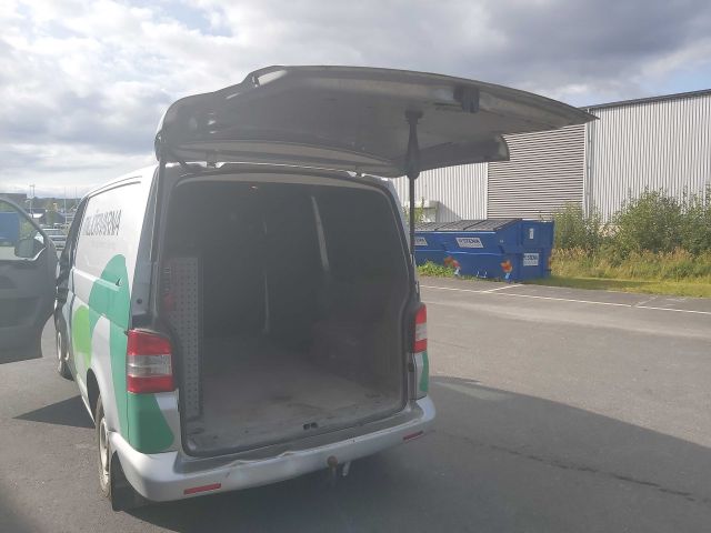 753930-50 VW Transporter T5 2.0 TDI  DNG091 -10