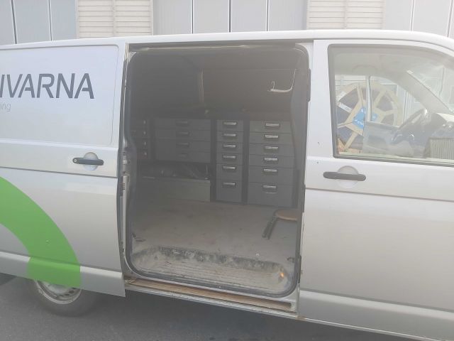 753930-56 VW Transporter T5 2.0 TDI  DNG091 -10