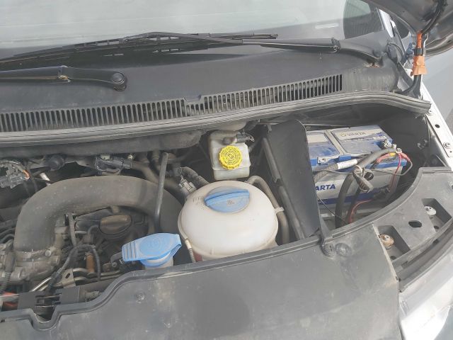 753930-73 VW Transporter T5 2.0 TDI  DNG091 -10