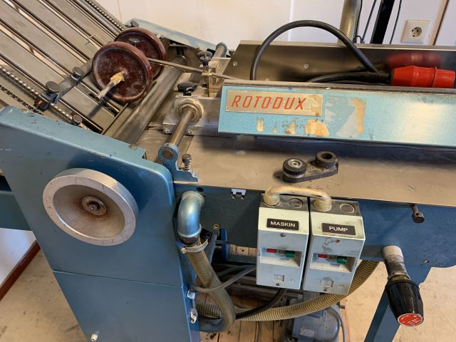 814688-2 Rotodux folding machine