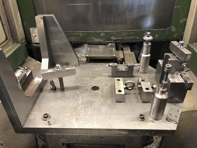 825149-19 Multi-operation machine Mazak H-630 - 1990