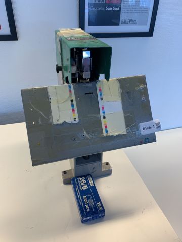 814671-1 Edge stapler