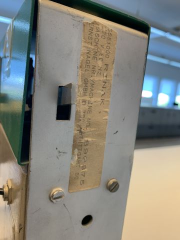 814671-4 Edge stapler